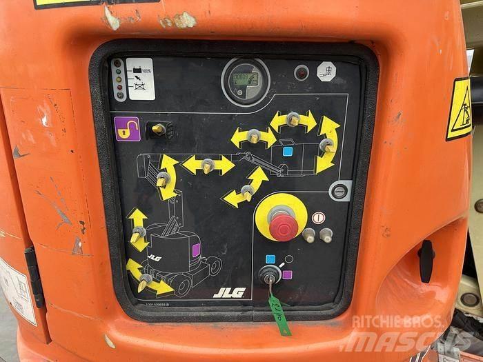 JLG E300AJP Andere liften en hoogwerkers