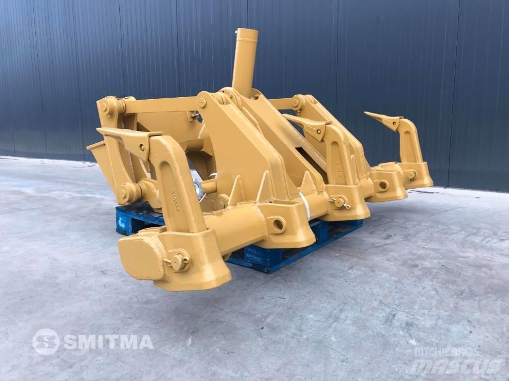 CAT 140M Wegopbrekers