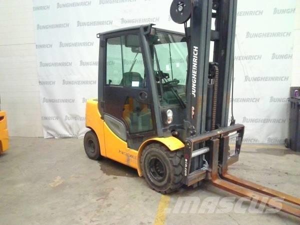 Jungheinrich DFG 430 Diesel heftrucks