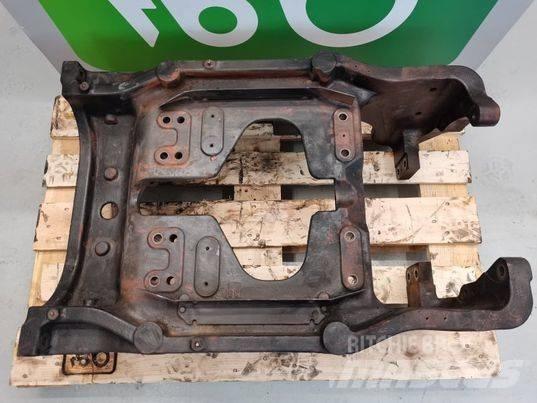 McCormick 120 frame Chassis en ophanging