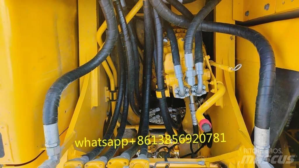 Komatsu PC 240-8 Rupsgraafmachines