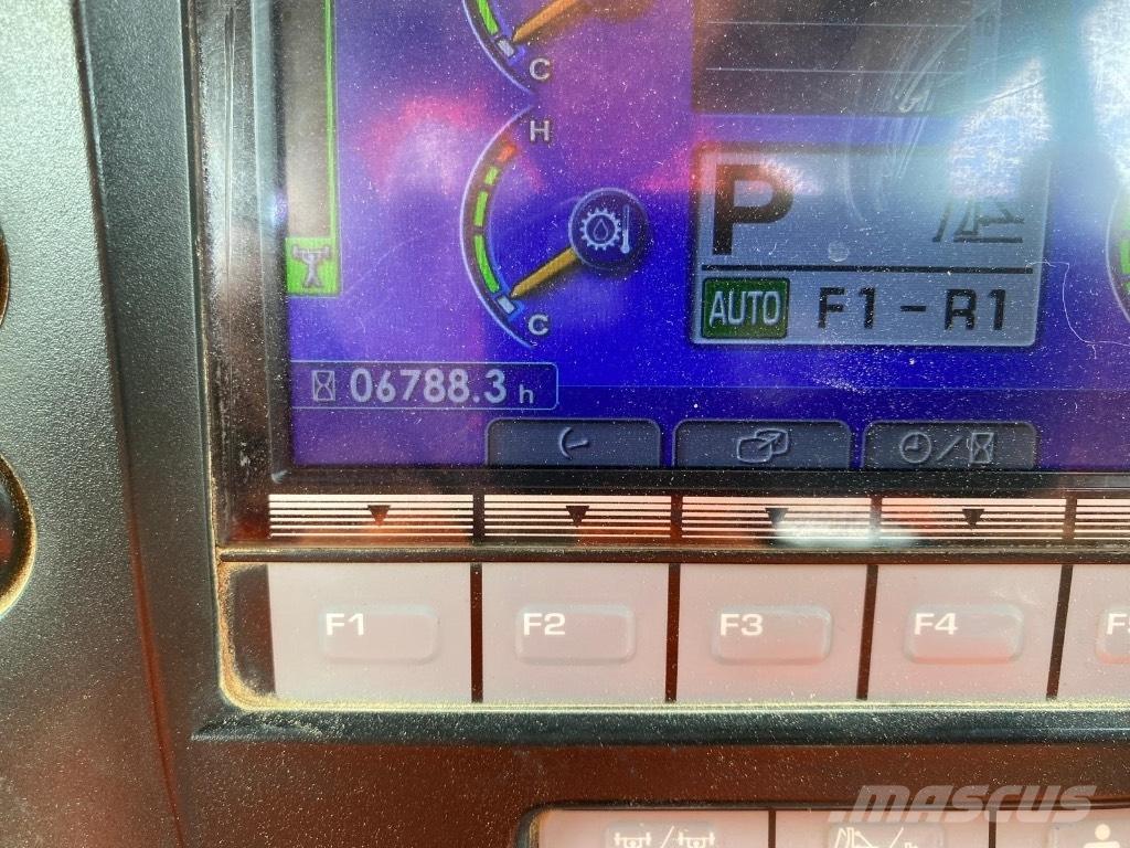 Komatsu DX65PXi-18 Rupsdozers