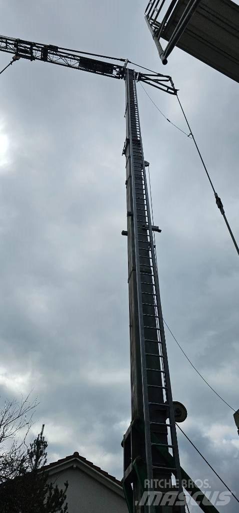 Terex Comedil CBR 32 Torenkranen