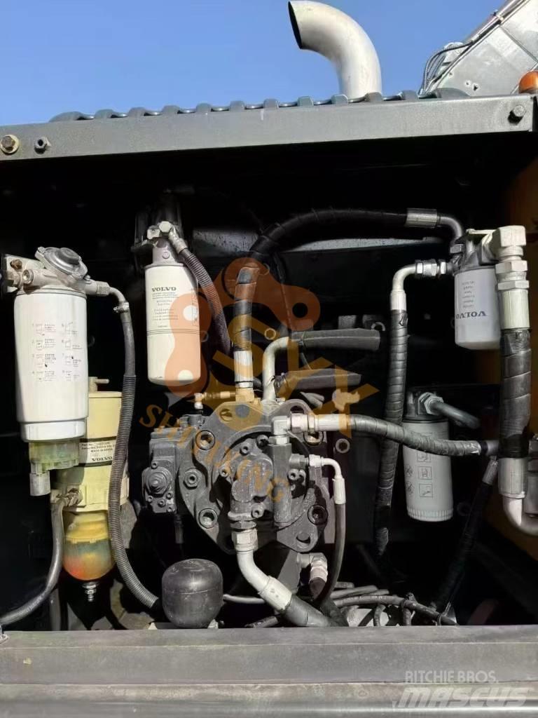 Volvo EC 240 D Rupsgraafmachines