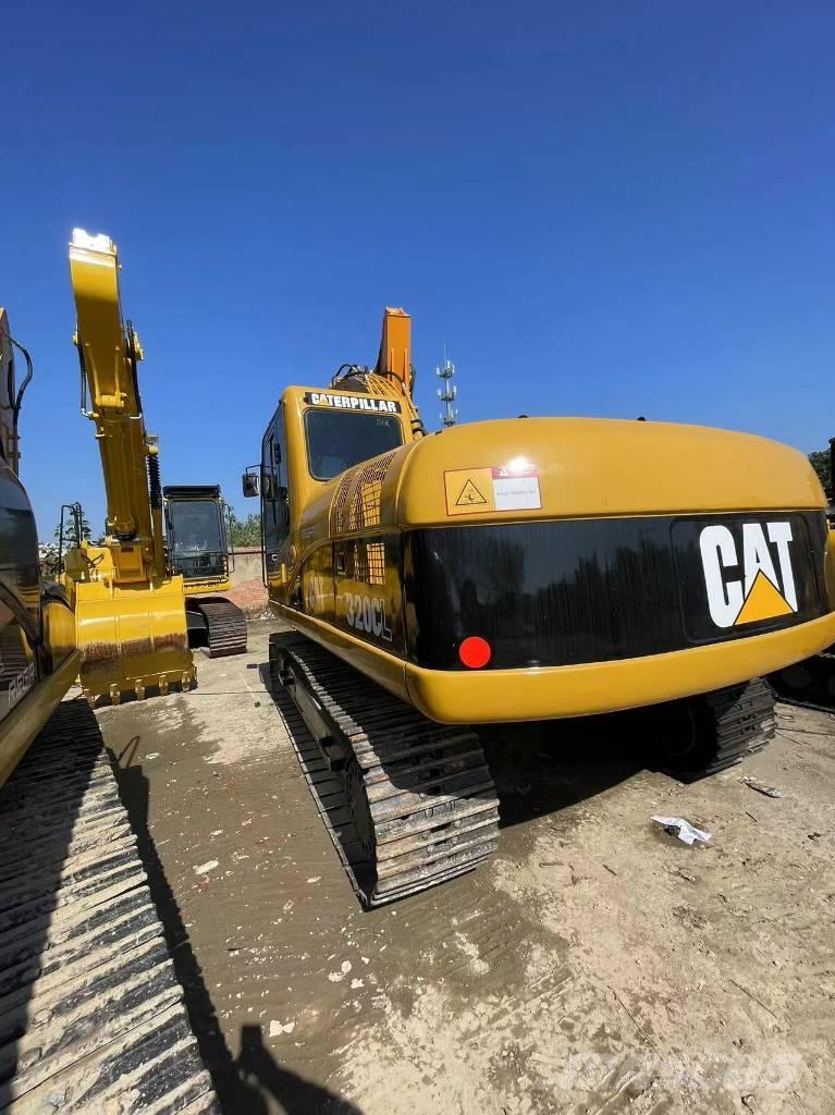 CAT 320 C Rupsgraafmachines