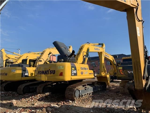 Komatsu PC 240 LC Rupsgraafmachines