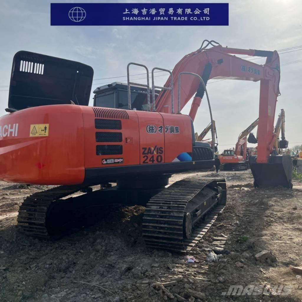 Hitachi ZX 240 Rupsgraafmachines