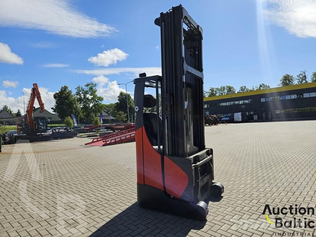 Linde R14X-03 Orderpicker voor middelhoog niveau