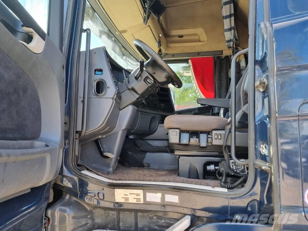 Scania R 440 6X2 Trekkers