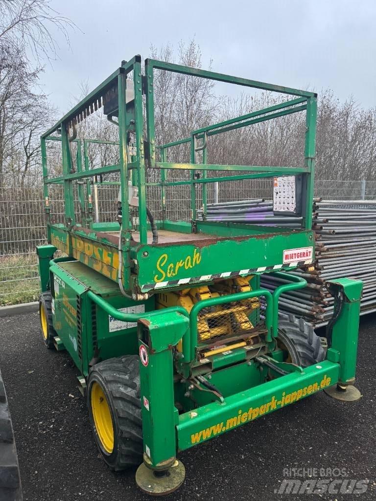 SkyJack SJ 6826 RT Schaarhoogwerkers