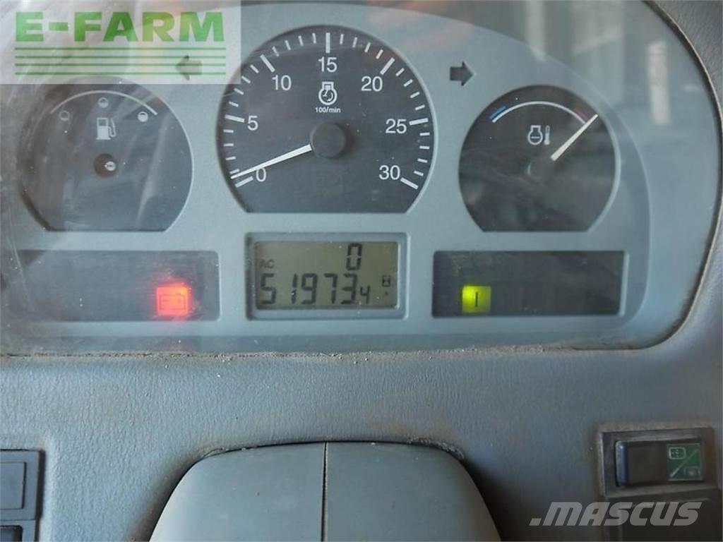 Valtra 8450 Tractoren