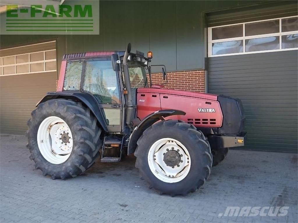 Valtra 8450 Tractoren