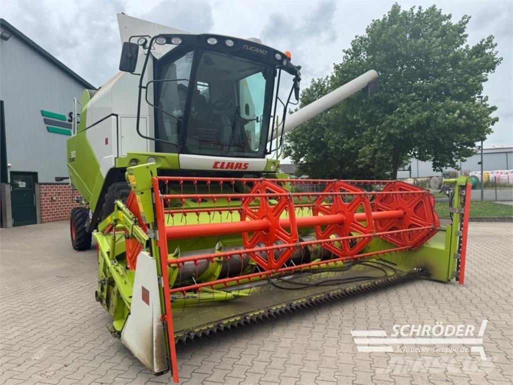 CLAAS TUCANO 320 Maaidorsmachines