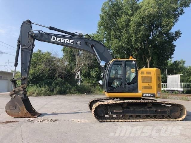 DEERE 245G LC Rupsgraafmachines