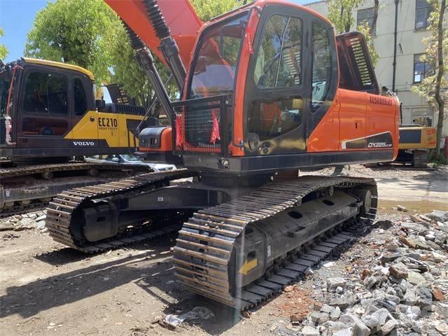 Doosan DX 225 LC Rupsgraafmachines