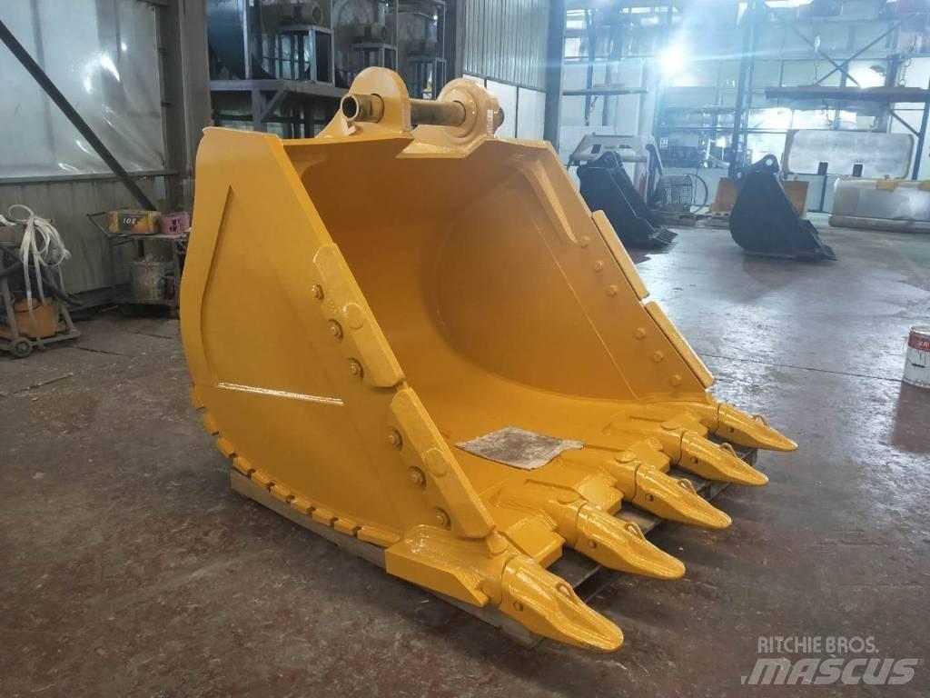 Komatsu PC 200-7 Bakken