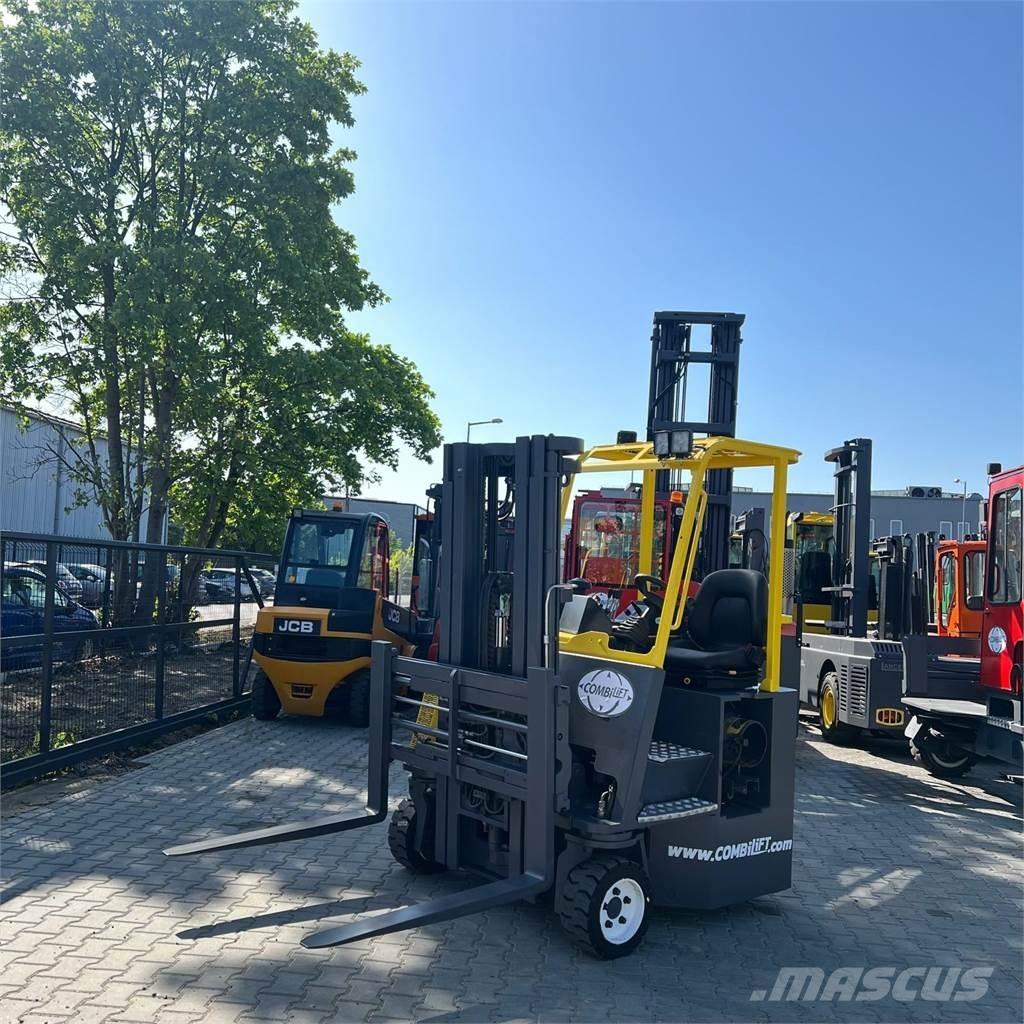 Combilift CBE 3000 Four-way truck