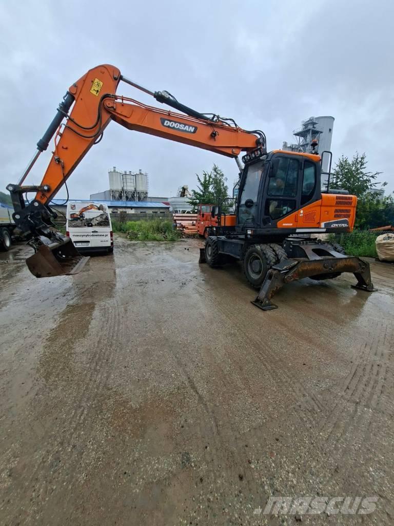 Doosan DX 170 W Wielgraafmachines