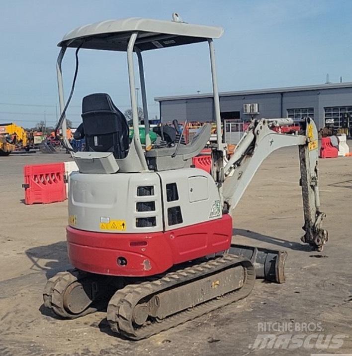 Takeuchi TB 217 R Minigraafmachines < 7t