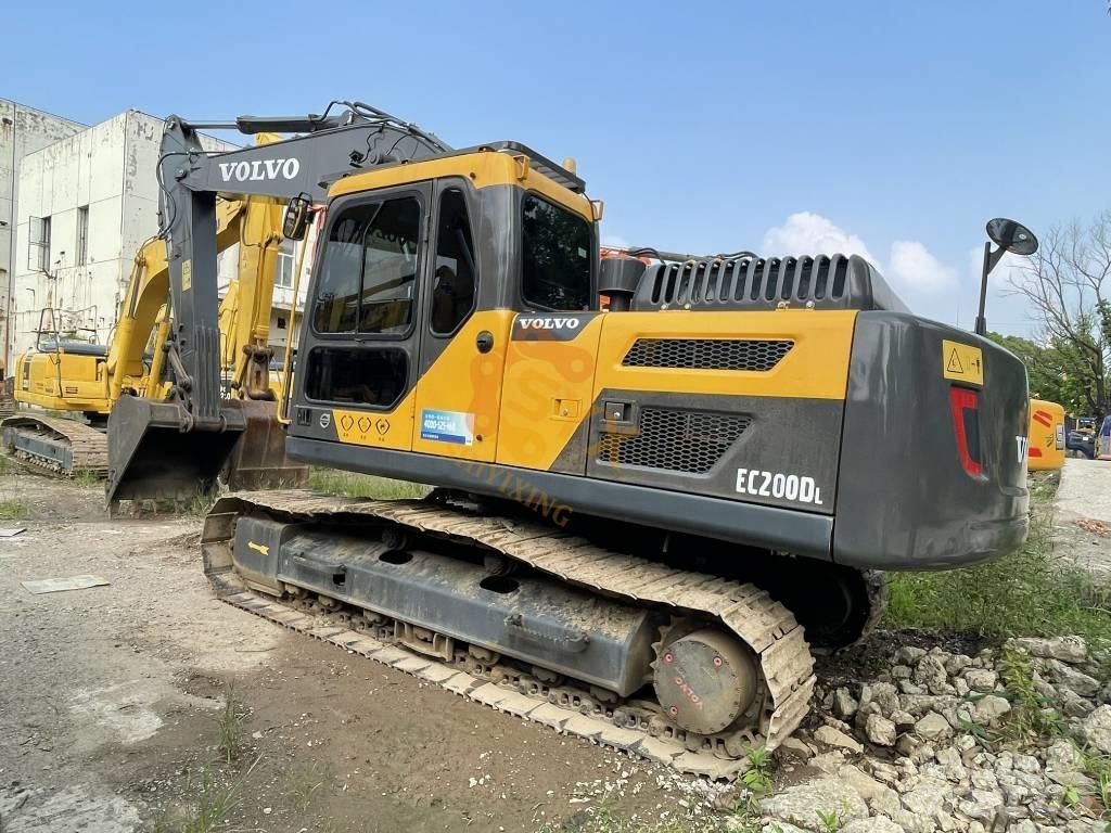 Volvo EC 200 D Rupsgraafmachines