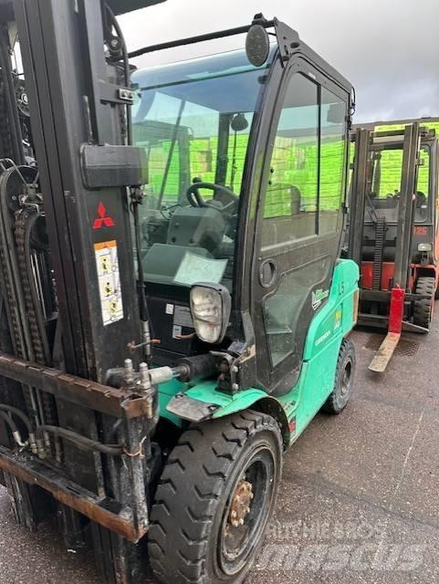 Mitsubishi FD 35 N Diesel heftrucks