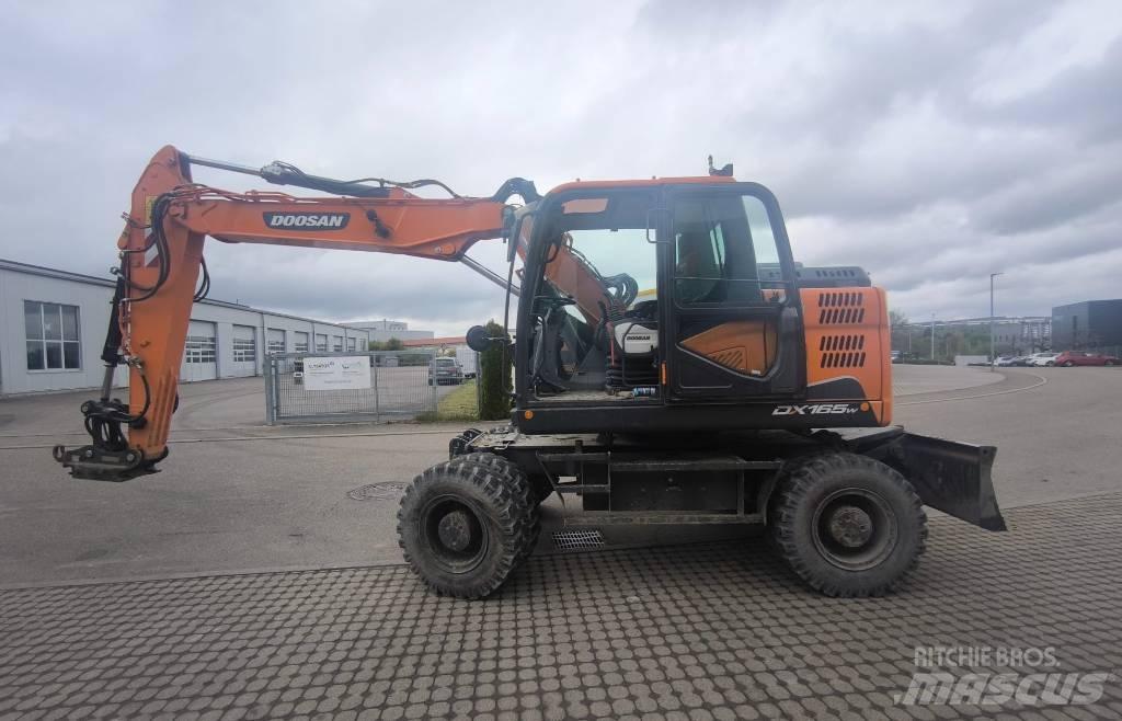 Doosan DX 165 W Wielgraafmachines