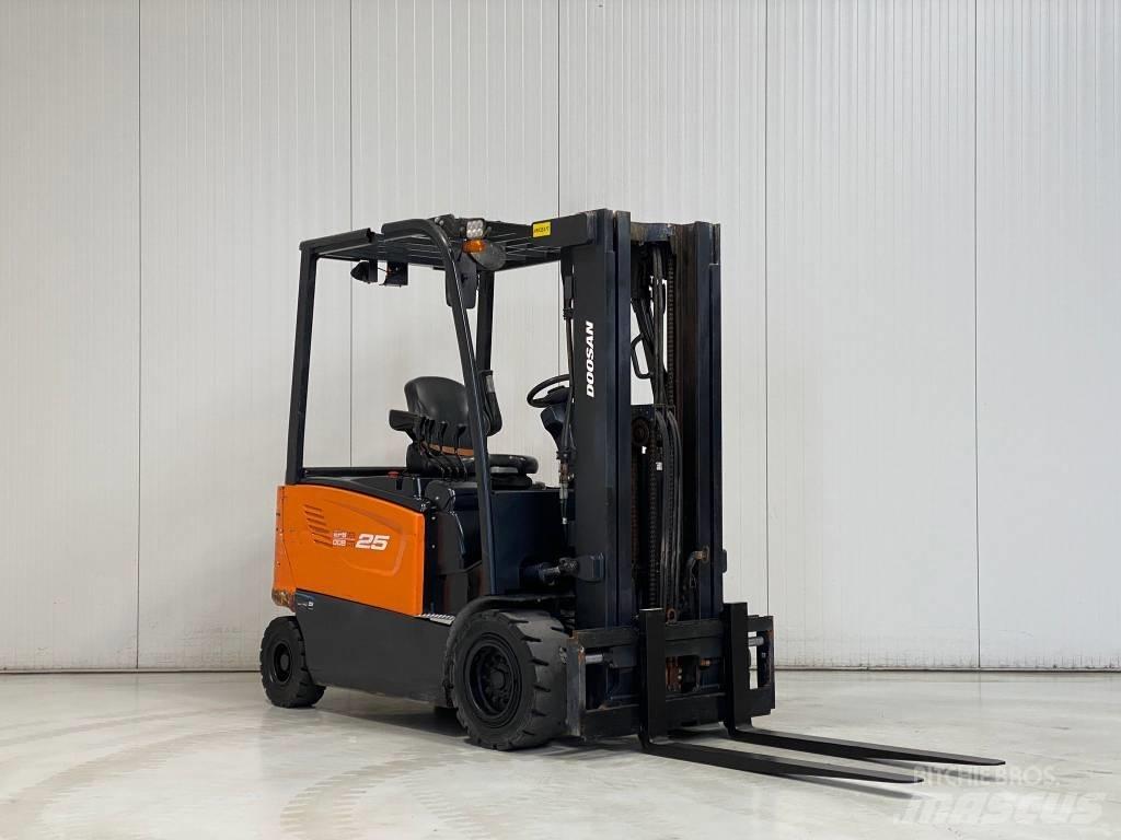 Doosan B25X-7 Elektrische heftrucks