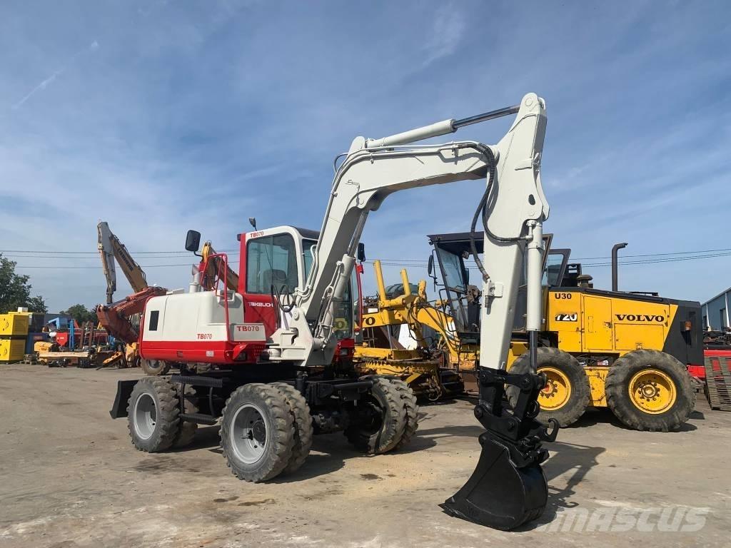 Takeuchi TB070W Wielgraafmachines