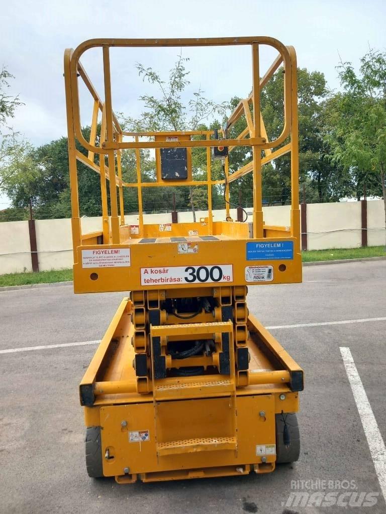 Haulotte Compact 12 Schaarhoogwerkers
