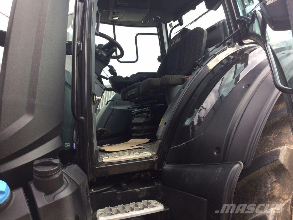 Valtra Q265 Tractoren