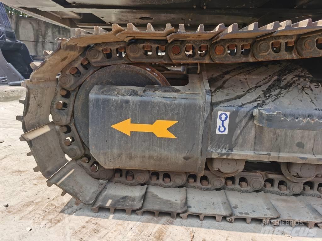 Volvo EC 220 Rupsgraafmachines
