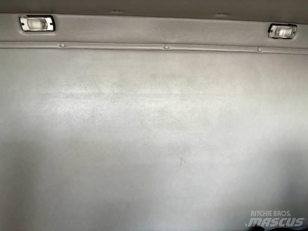 Western Star 4900 EX Trekkers