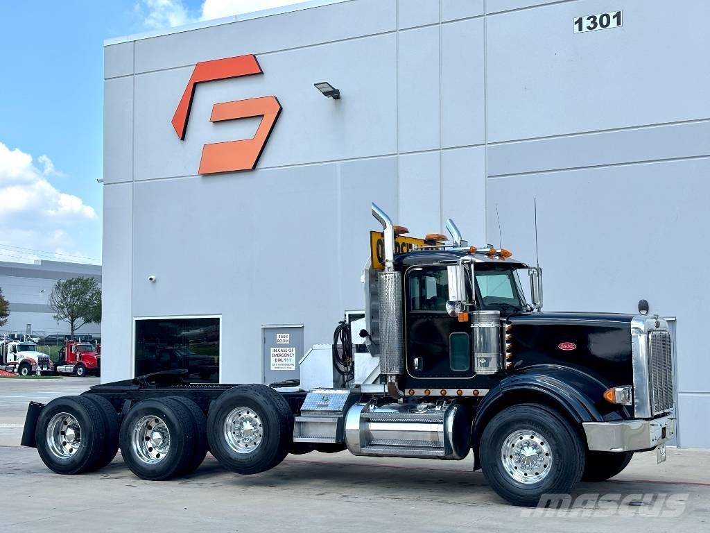 Peterbilt 357 Trekkers