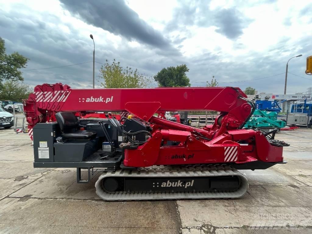 Unic URW 706 Minikranen