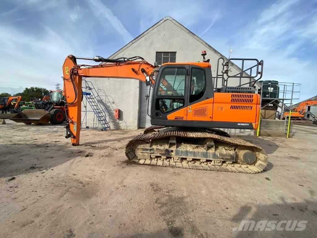 Doosan DX 160 LC Rupsgraafmachines