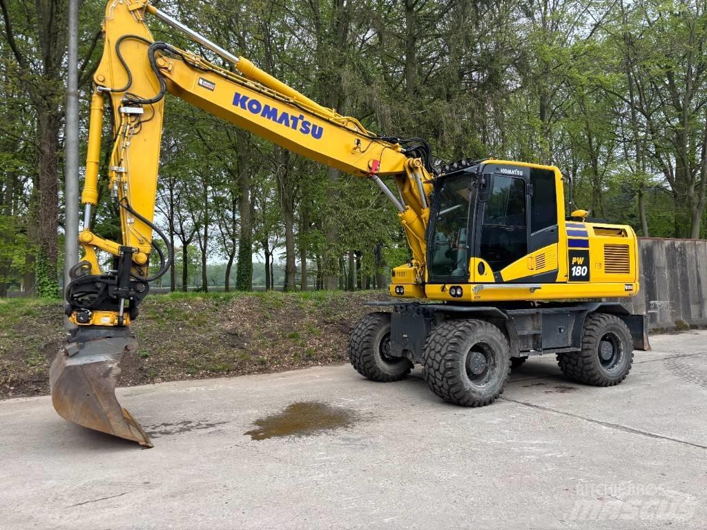 Komatsu PW180-11 Wielgraafmachines