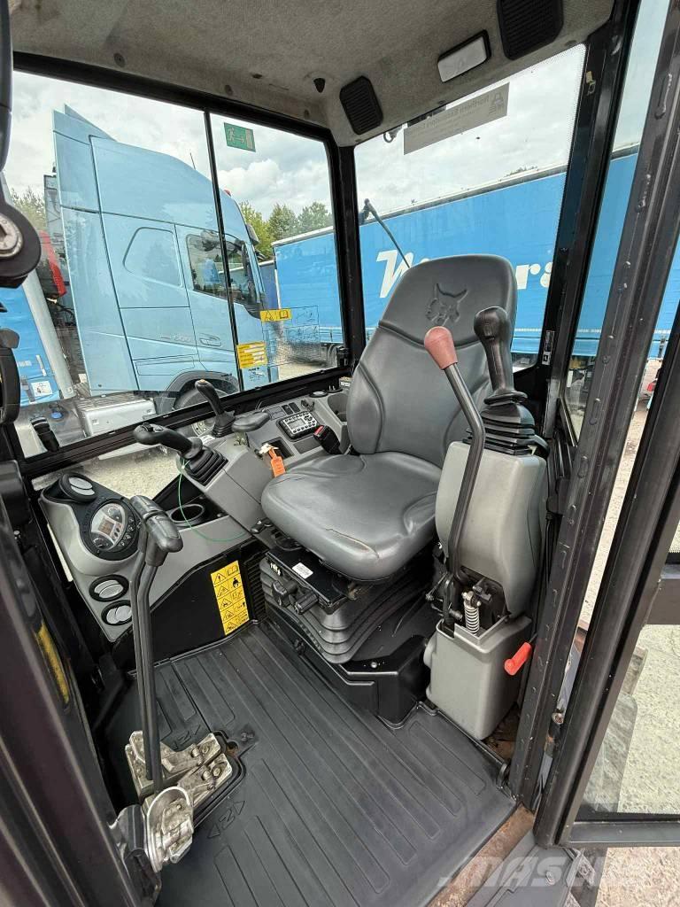Bobcat E 27z Minigraafmachines < 7t