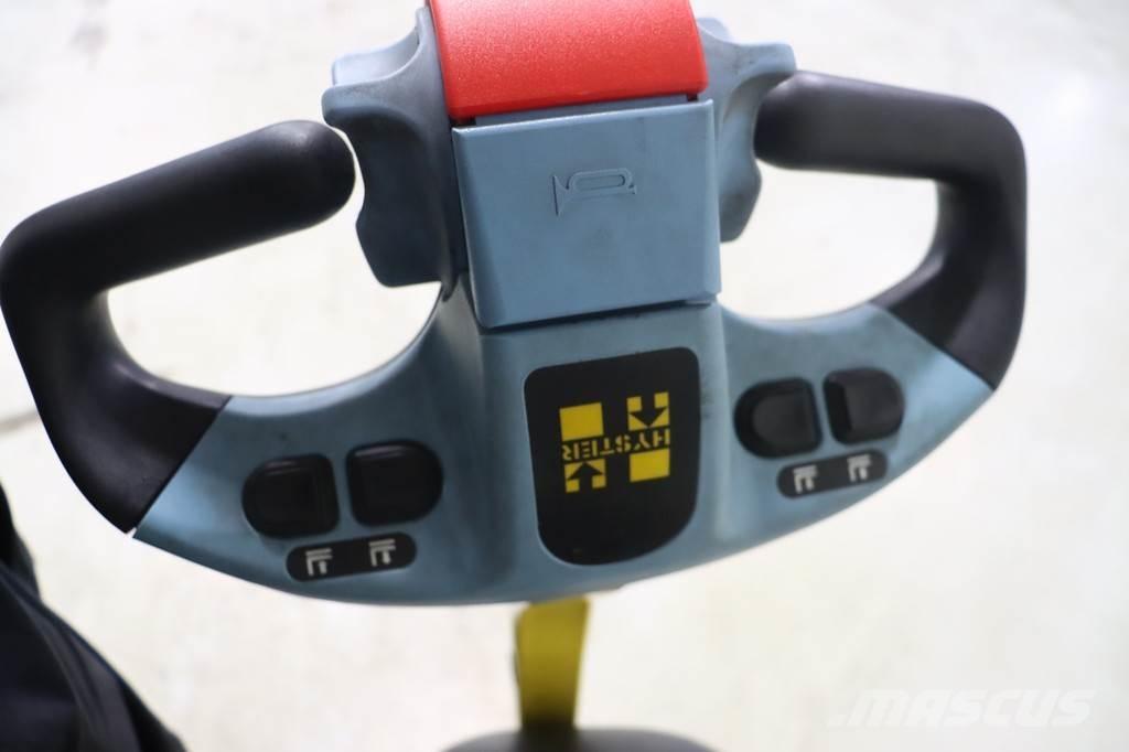 Hyster S1.2-4028 Meeloop stapelaar