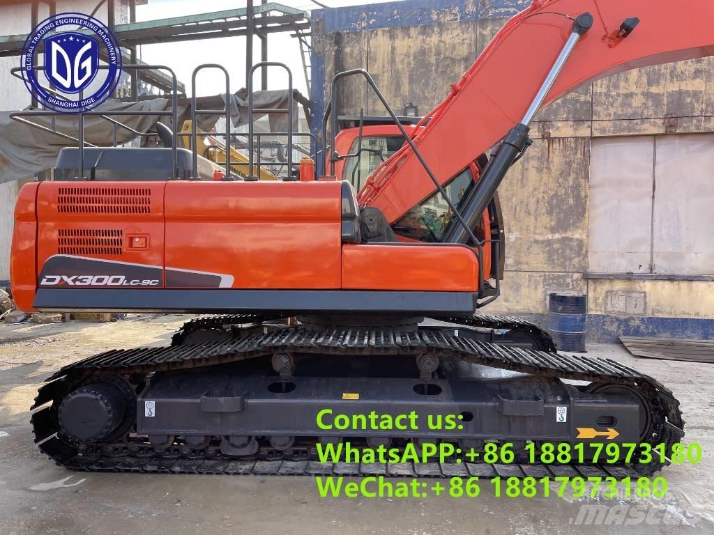 Doosan DX 300 LC Rupsgraafmachines