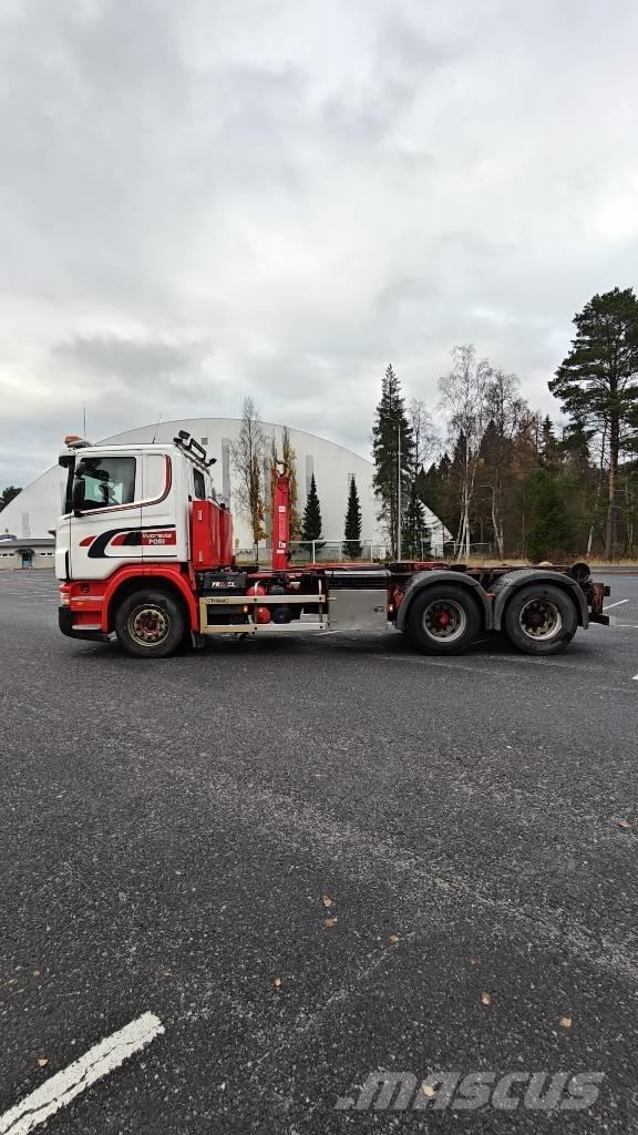 Scania G 440 Vrachtwagen met containersysteem