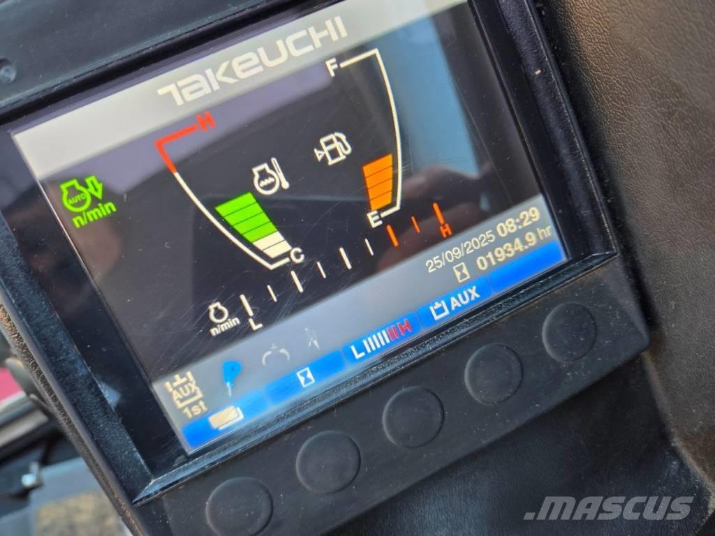 Takeuchi TB230 + HS03 Minigraafmachines < 7t