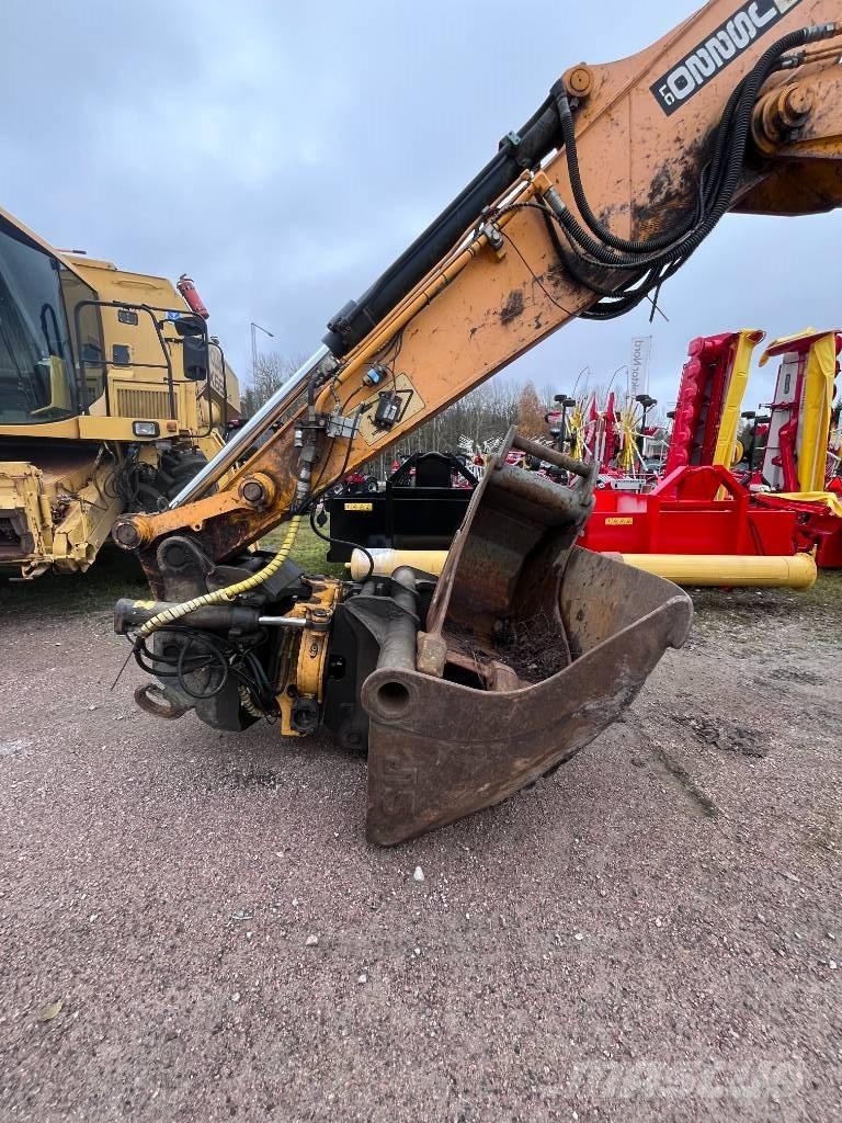 JCB 220LC Engcon RT Rupsgraafmachines