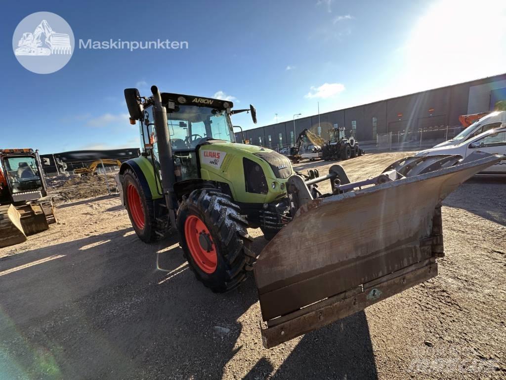 CLAAS Arion 410 Tractoren