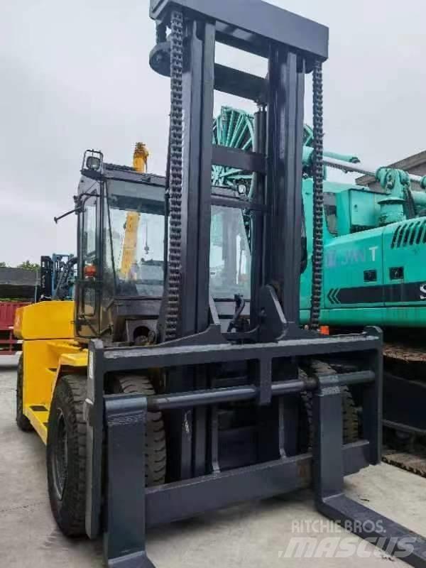 Komatsu FD 160 Diesel heftrucks
