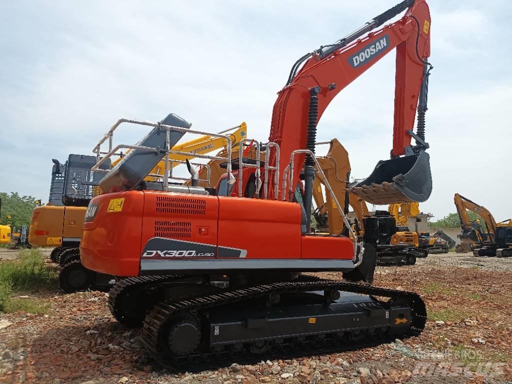 Doosan DX300LC Rupsgraafmachines