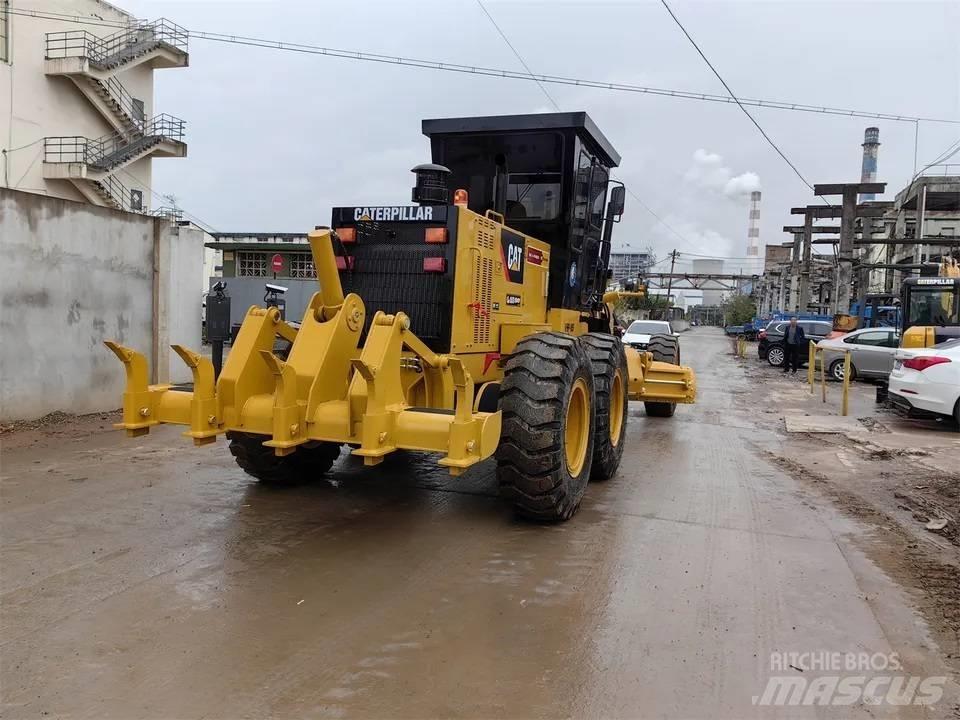 CAT 140K Graders