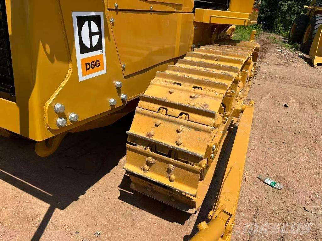 CAT D6G Rupsdozers