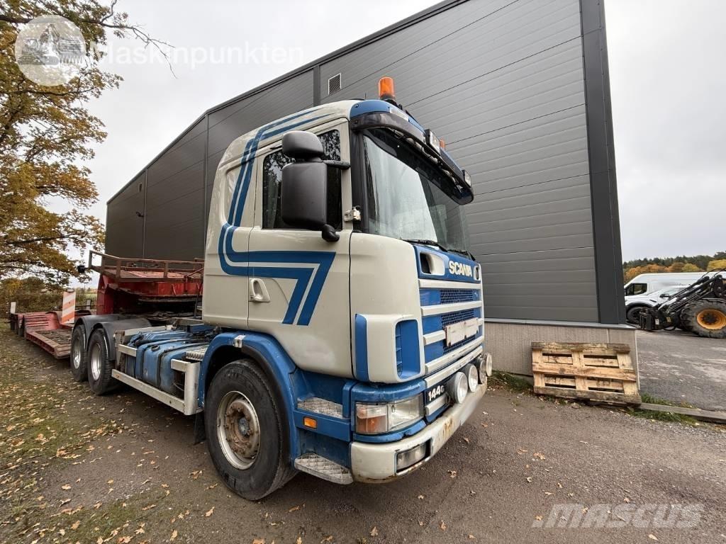 Scania R 144 GB Vrachtwagen met containersysteem