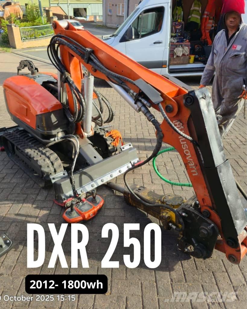 Husqvarna DXR 250 Sloopgraafmachines