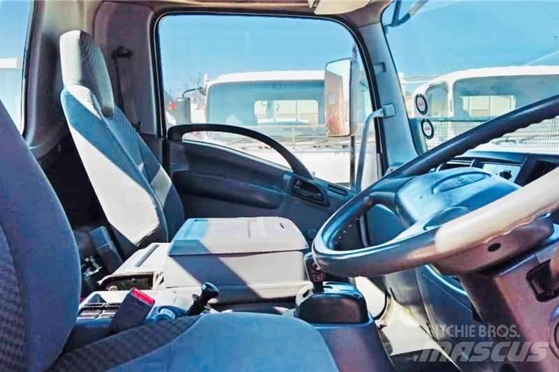 Isuzu FRR 600 AMT Anders